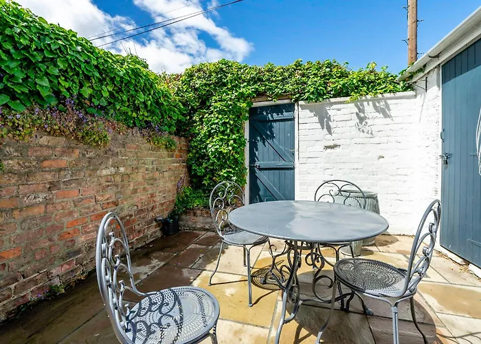 22 North Parade York